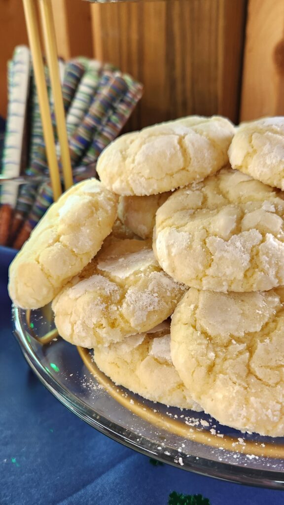 Lemon cookies for wedding